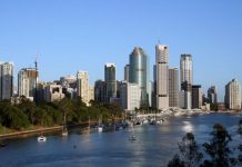 Greater Brisbane heads into three day lockdown