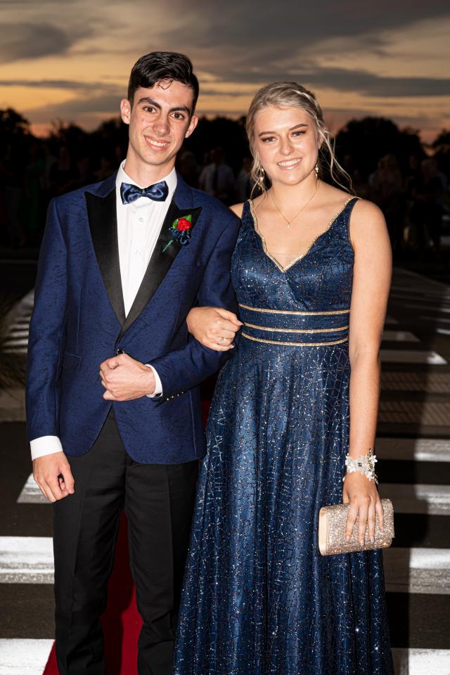 Seniors shine at Shalom prom - Bundaberg Today