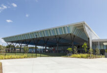 New Aquatic Centre opens