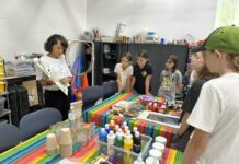 Bundaberg partnership supports brushstrokes and bytes