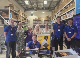 Bundaberg VIEW Club thanks Officeworks